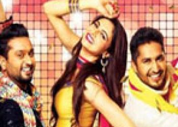 Mundeyan Ton Bachke Rahin